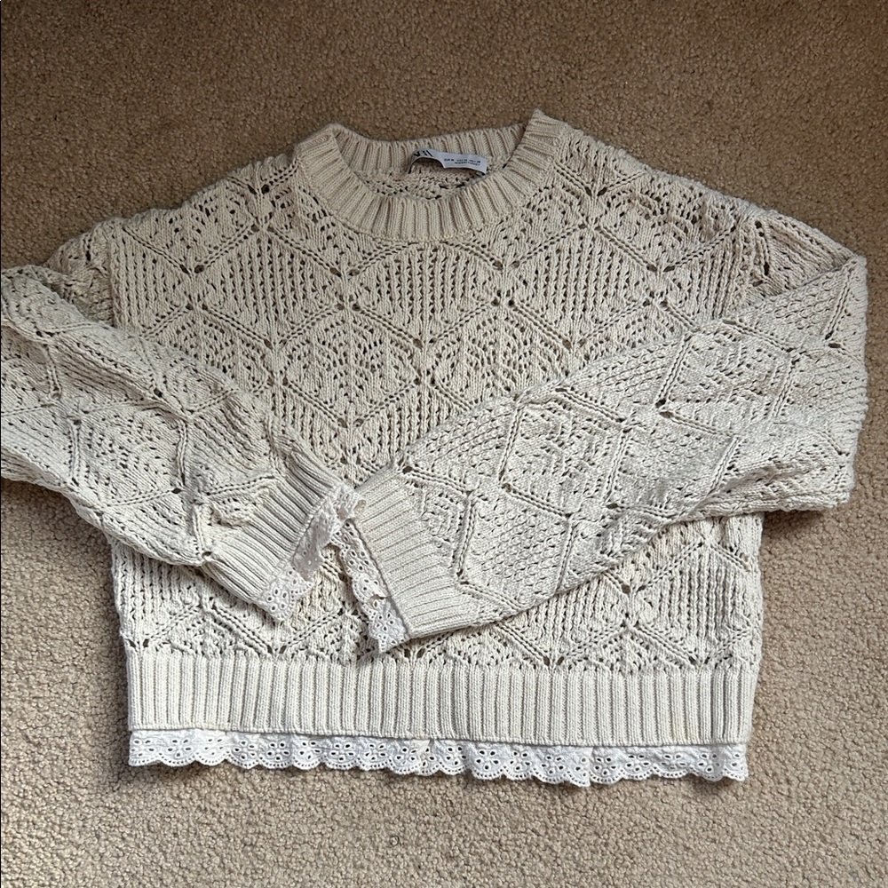 Zara Beige Textured Knit Sweater